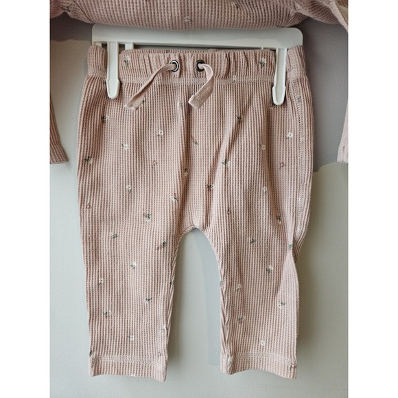 Carter's 6M Baby Girl Waffle Knit Henley Bodysuit & Pants Set – Pink Floral - Picture 5 of 10
